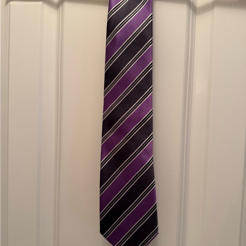 Donald J. Trump men's silk tie